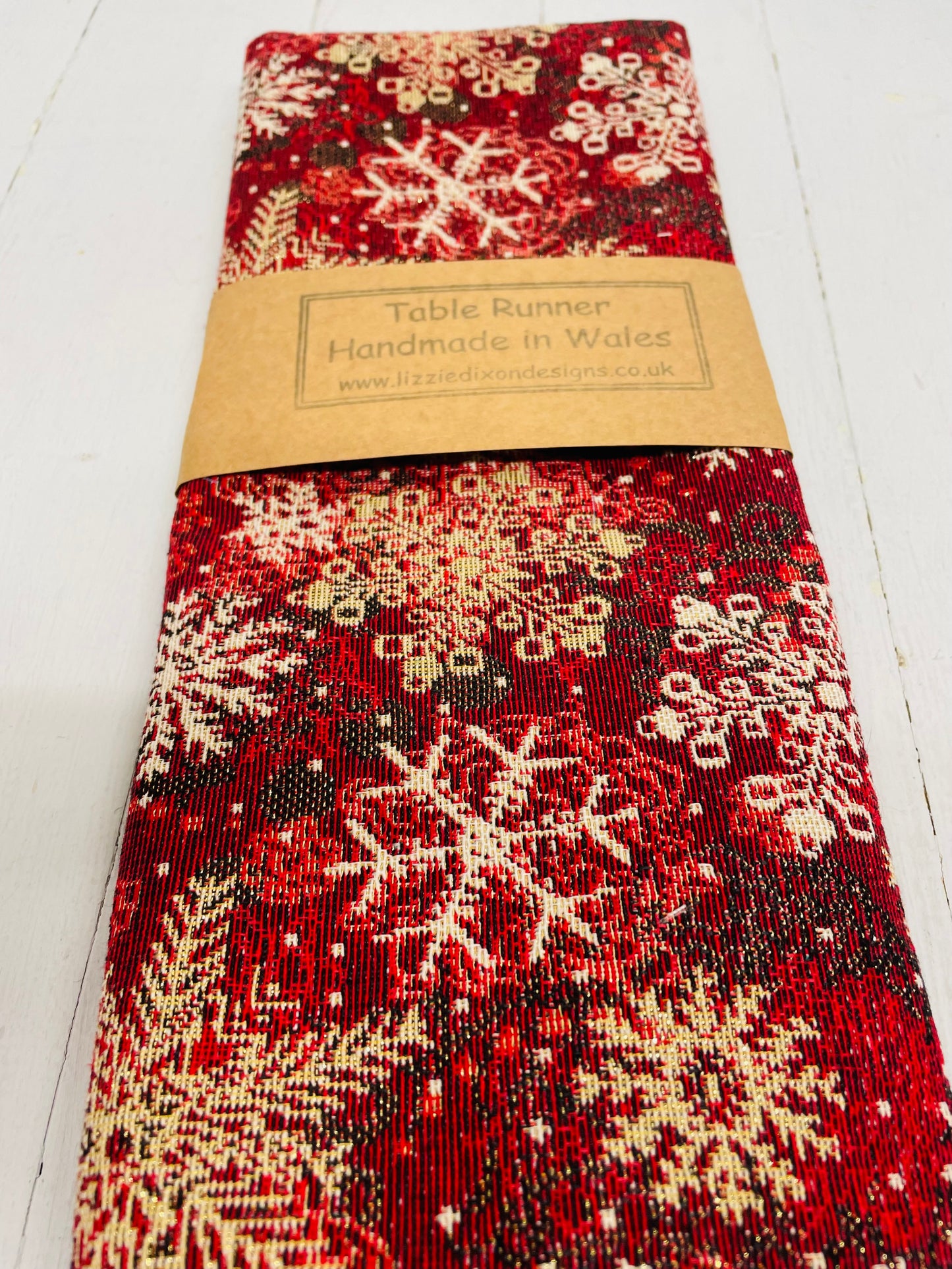 Christmas Table Runner-Snowflake Red and Gold