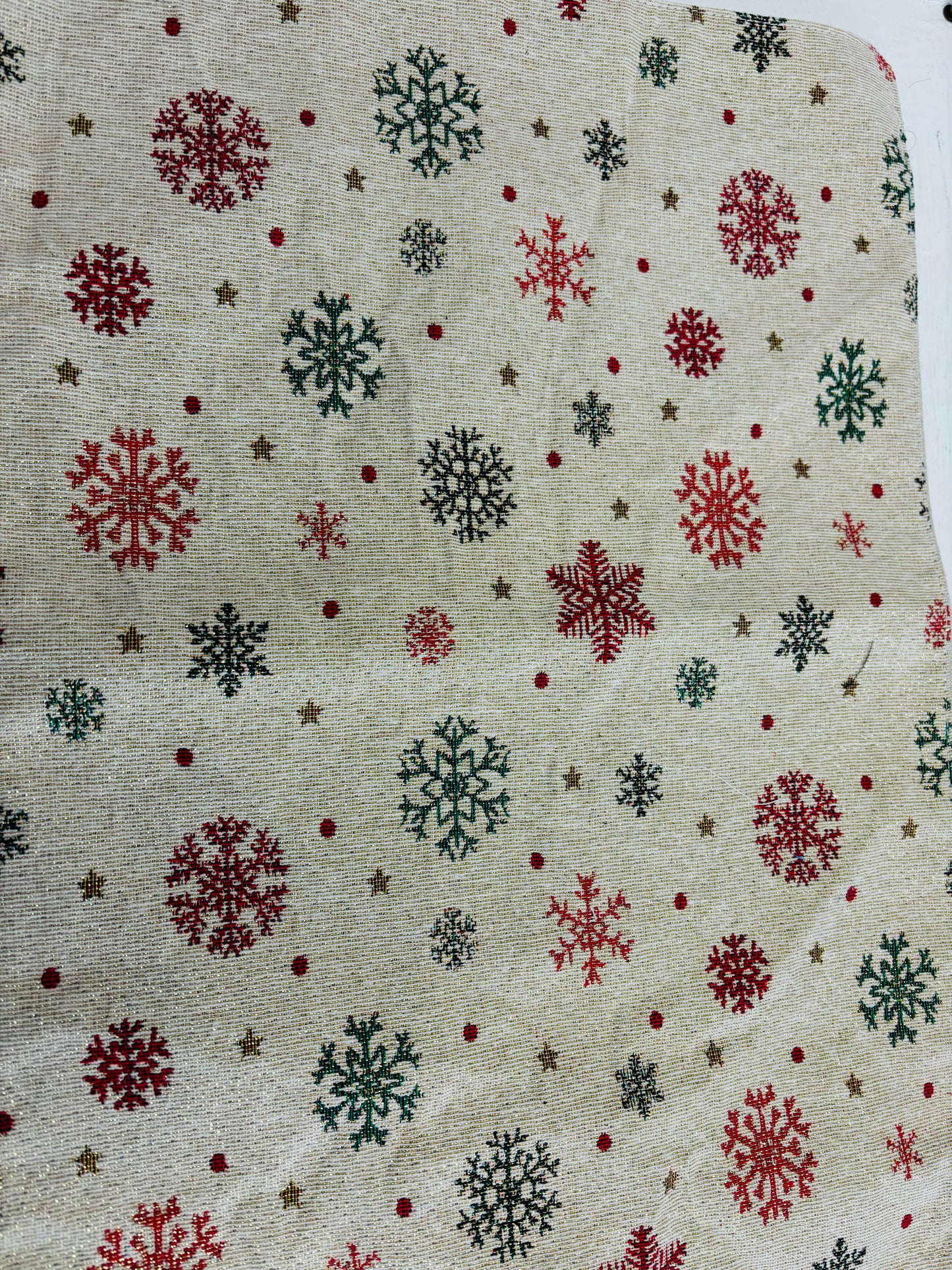 Christmas Table Runner-Gold Snowflake