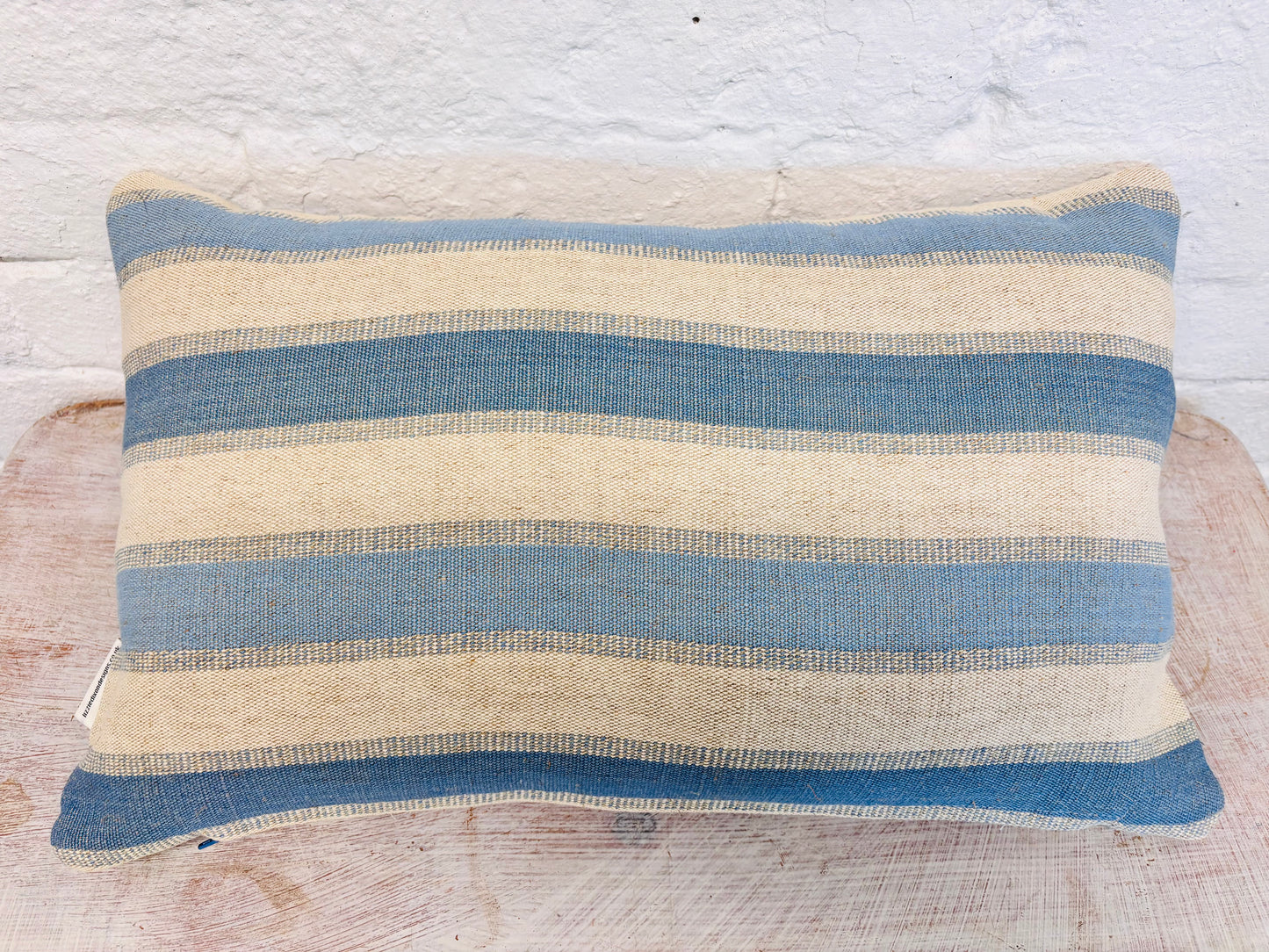 Cwtch Cushion