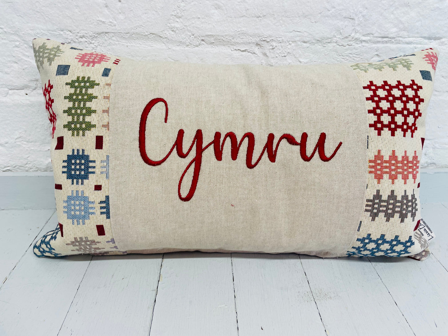 Welsh Blanket quote Cushion- Cream Welsh quote long Cushion