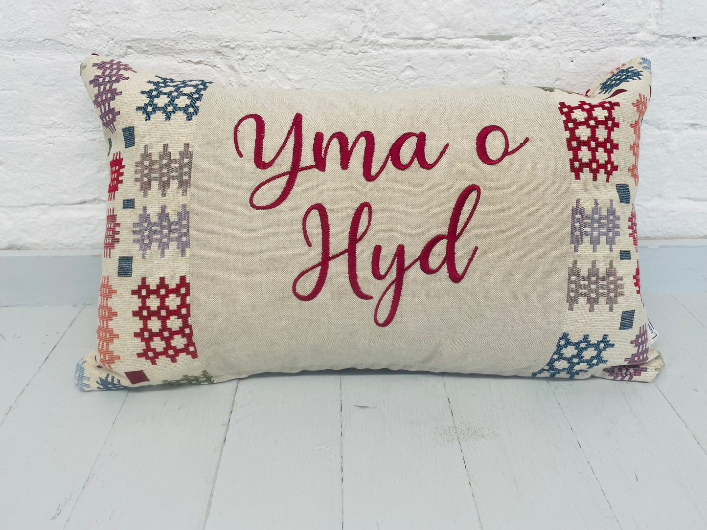 Welsh Blanket quote Cushion- Cream Welsh quote long Cushion