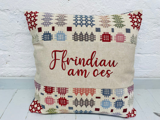 Welsh Blanket style Fffindiau oes oes Cushion-Personalised Cushion- Quote Cushion-welsh tapestry style square cushion.