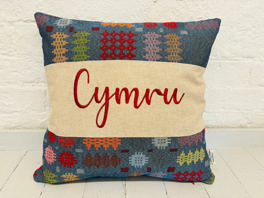 Welsh Blanket style Cymru Cushion-Personalised Cushion- Quote Cushion-welsh tapestry style 16" Square cushion.