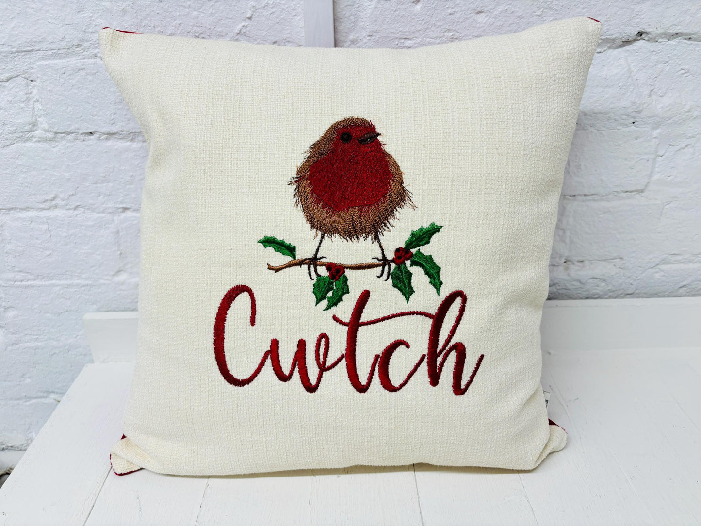 16" Robin Cushion . Cream and Red Cushion.