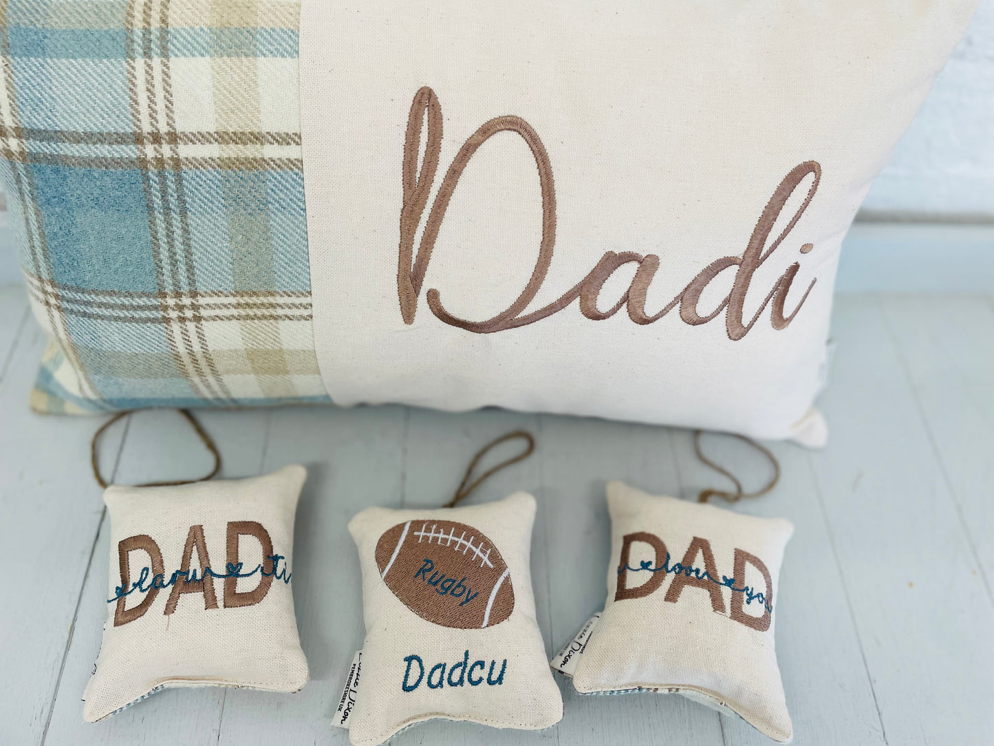 Dadi Cushion