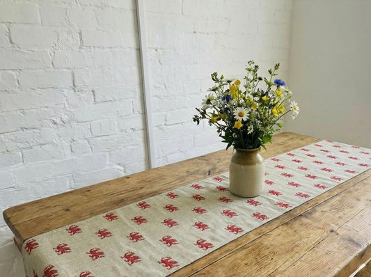 Welsh Dragon  Table runner - Table Runner