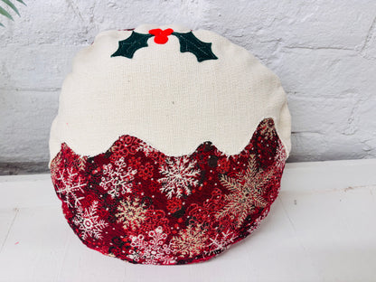 Christmas pudding  Nadolig llawen lux Red and Gold Cushion .