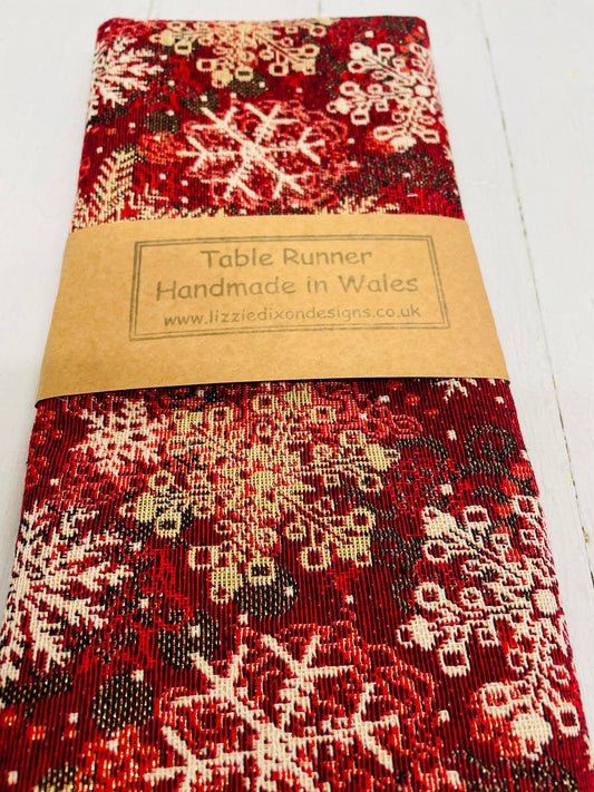 Christmas Table Runner-Snowflake Red and Gold