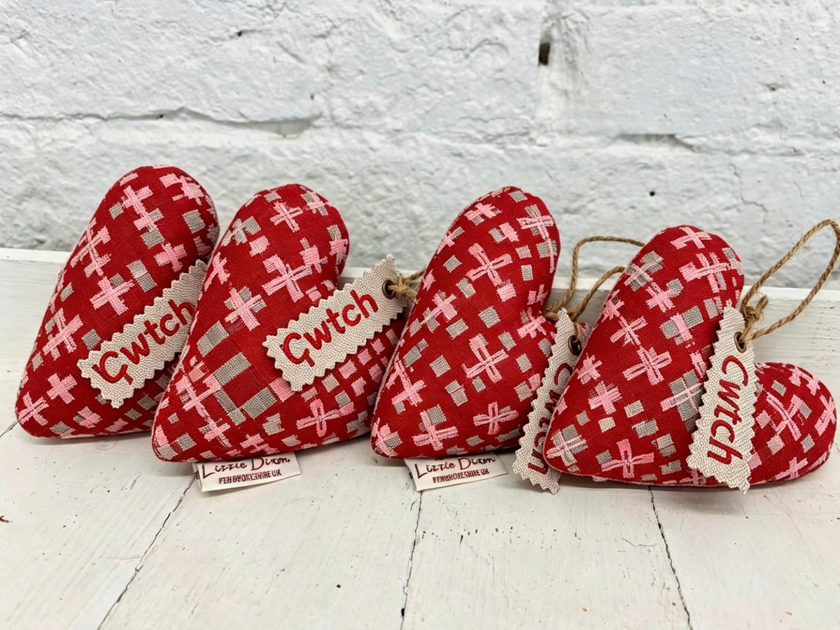 Nadolig llawen Red Vintage Cross Cushion .