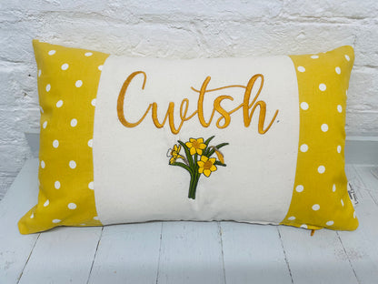 Cartref Spring Daffodil Cushion
