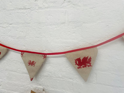 Welsh Dragon  Bunting