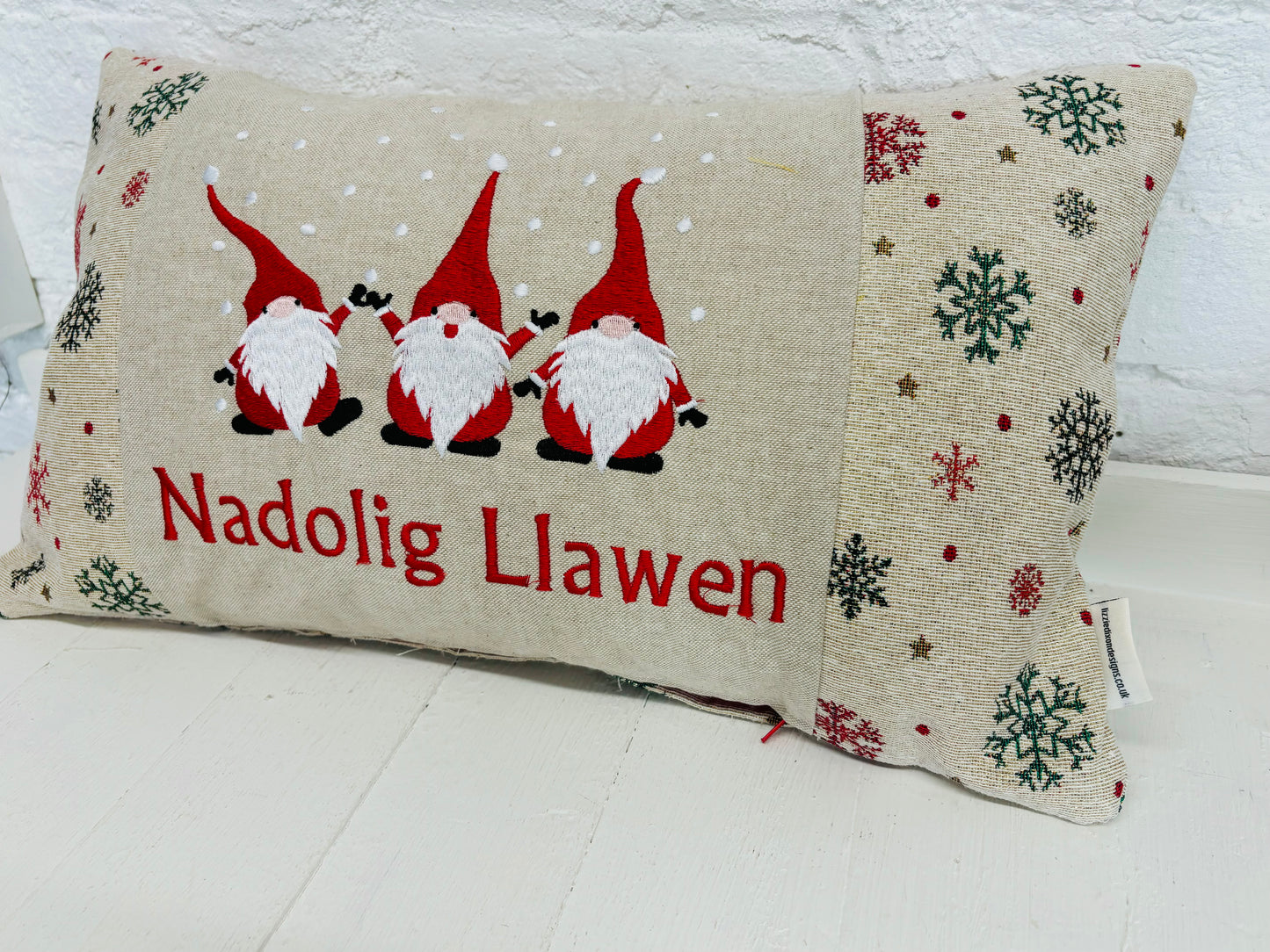 Nadolig Llawen Gnomes Cushion, Festive Cushion-Festive Gnomes- Christmas Gnomes- Gold Snowflake -Christmas decor