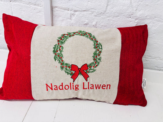 Christmas Wreath Nadolig llawen  Red Tweed Cushion .