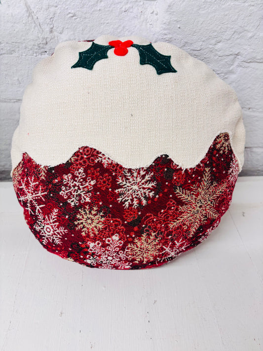 Christmas pudding  Nadolig llawen lux Red and Gold Cushion .