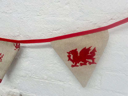 Welsh Dragon  Bunting