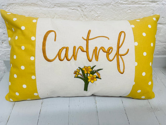 Cartref Spring Daffodil Cushion