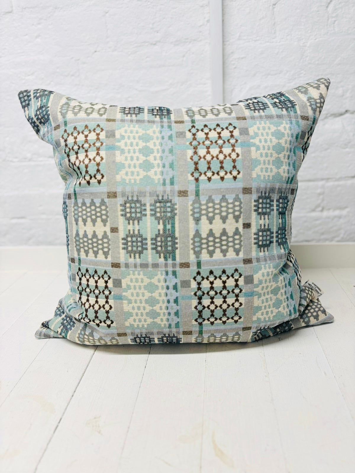 Cwtch Welsh Blanket -Rectangle Cushion