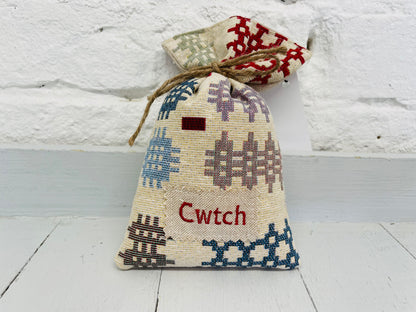 Welsh Blanket Style Lavender Bag with Tag