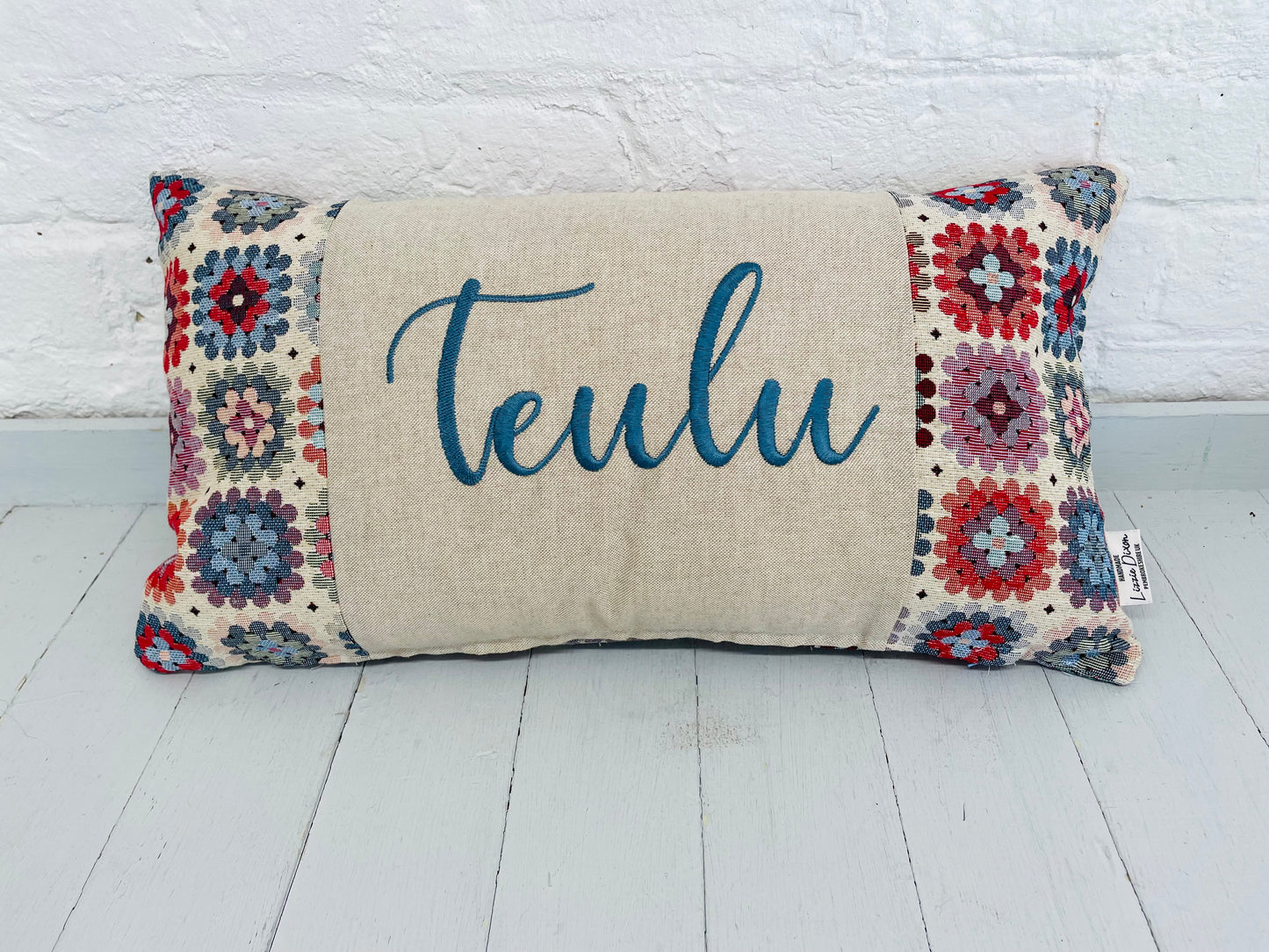 Teulu Crochet style Cushion- Teulu Cushion