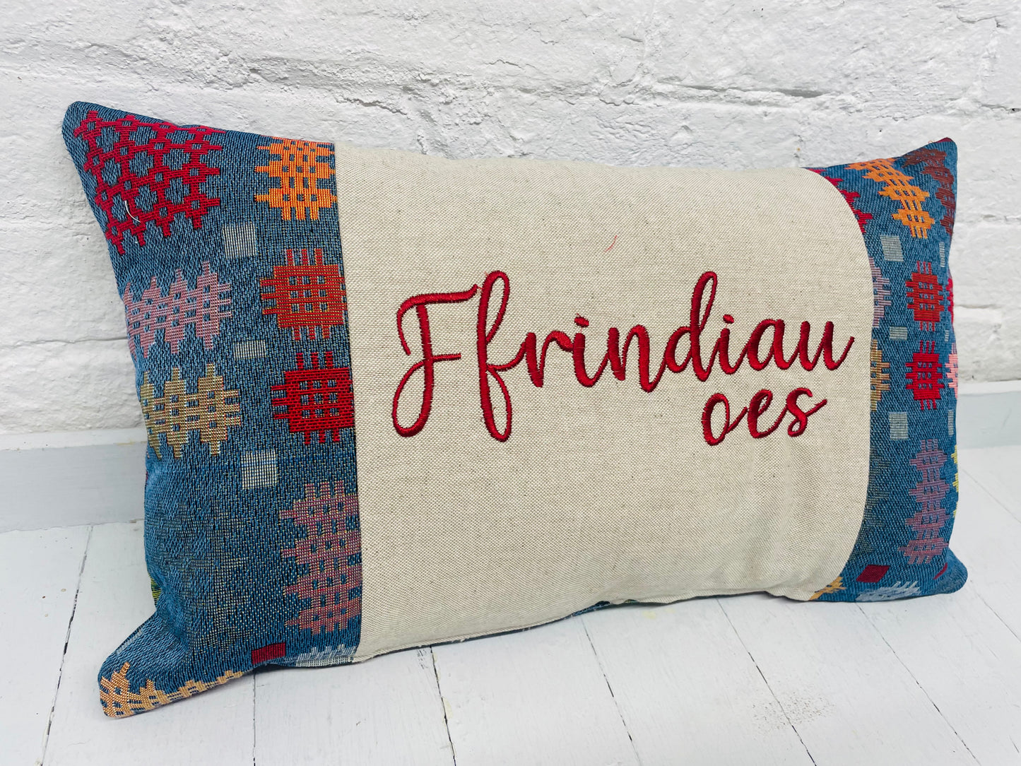 Welsh Blanket quote Cushion-Dark Blue   Welsh quote long  Cushion