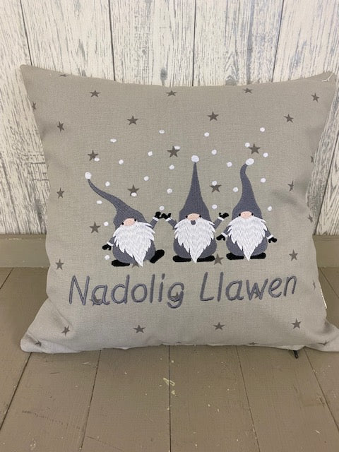 Festive Christmas Grey Gnomes 16"  Nadolig Llawen