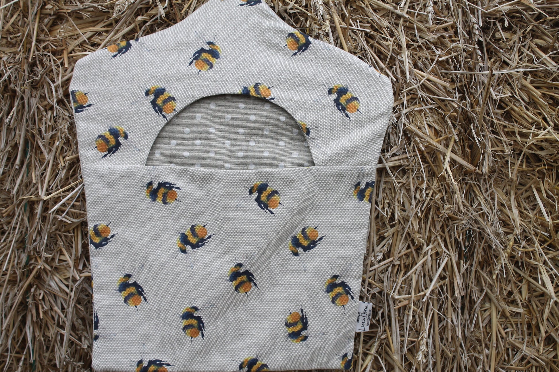 Peg bag- Bumble Bee Fabric Peg Bag with hanger. handmade clothes peg bag