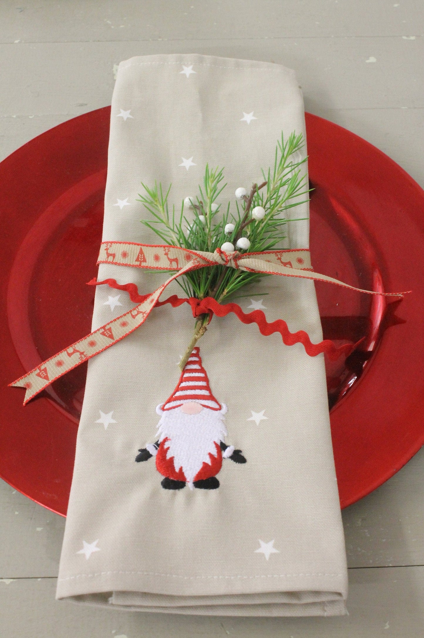 Christmas Napkins - Festive table- Christmas Gnome Napkins -Handmade Christmas Gnome Napkins - Taupe Star Red Gnome Fabric Napkins