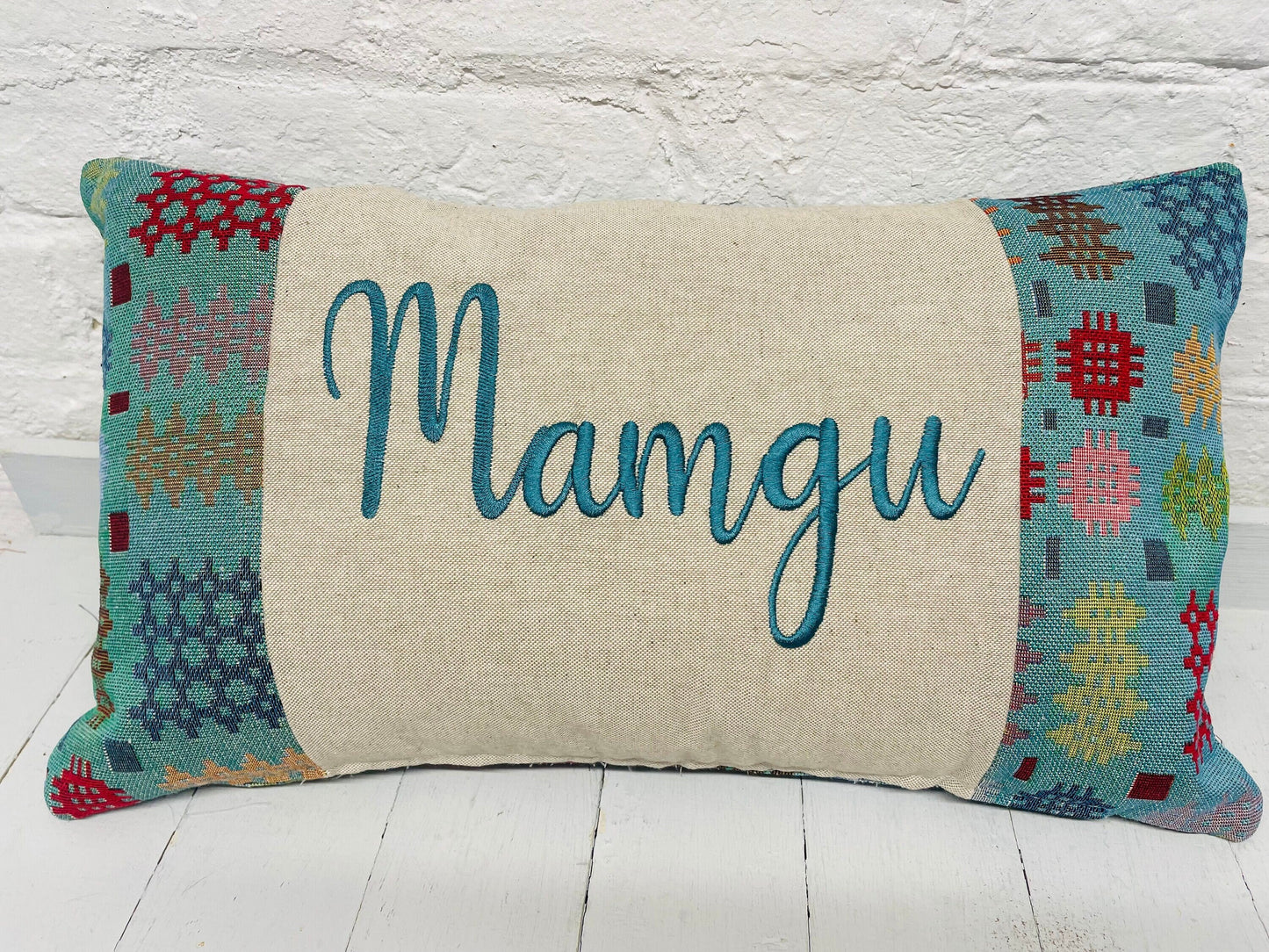 Mamgu Cushion , Welsh Mother&#39;s Day Gift, Mami Personalised Cushion, Gift for Mum. Gift for Mamgu, Personalised Mothers Gift - Welsh Blanket