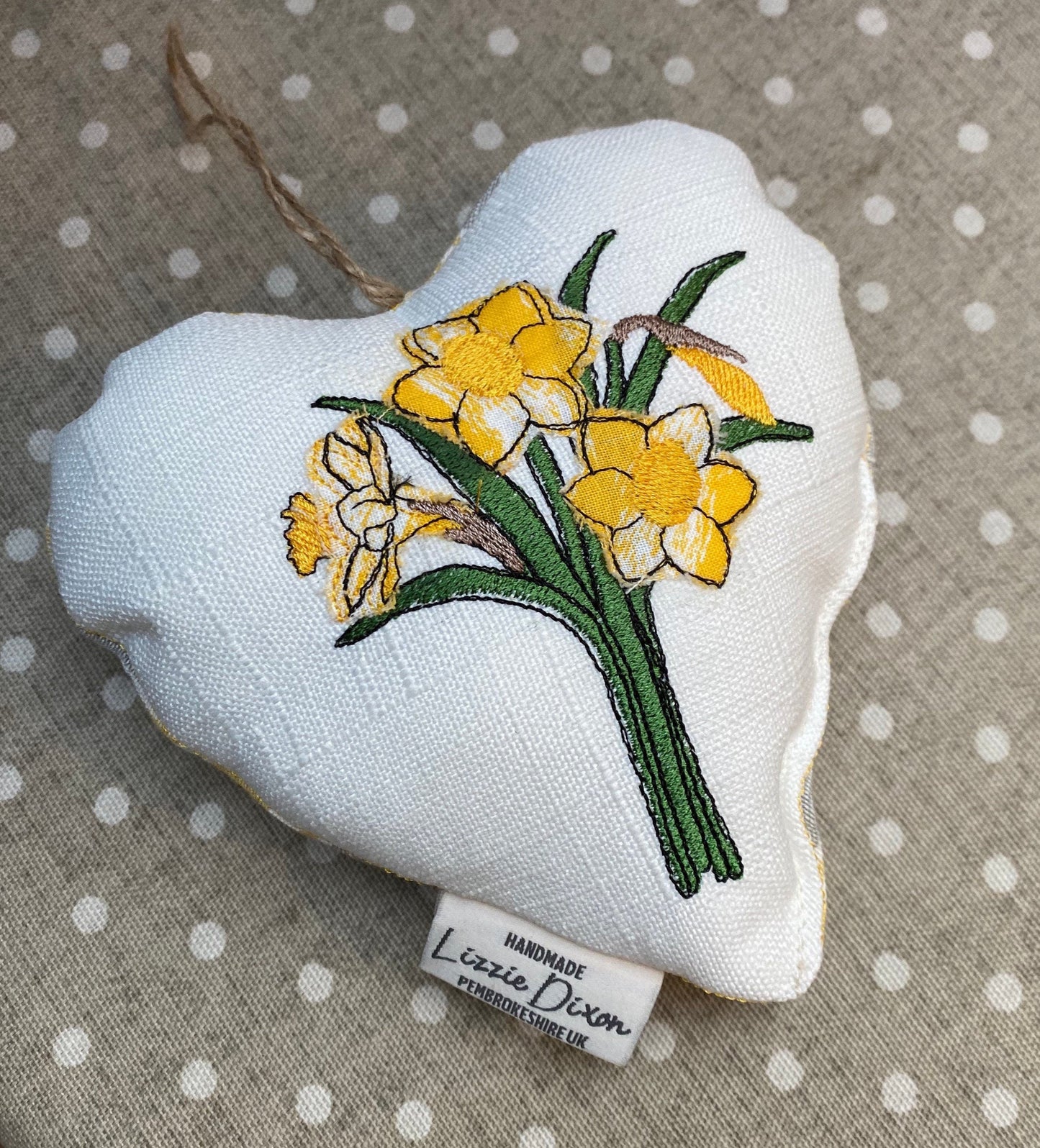 Daffodil Hanging Heart. Welsh gifts- Welsh keepsake embroidered hanging heart