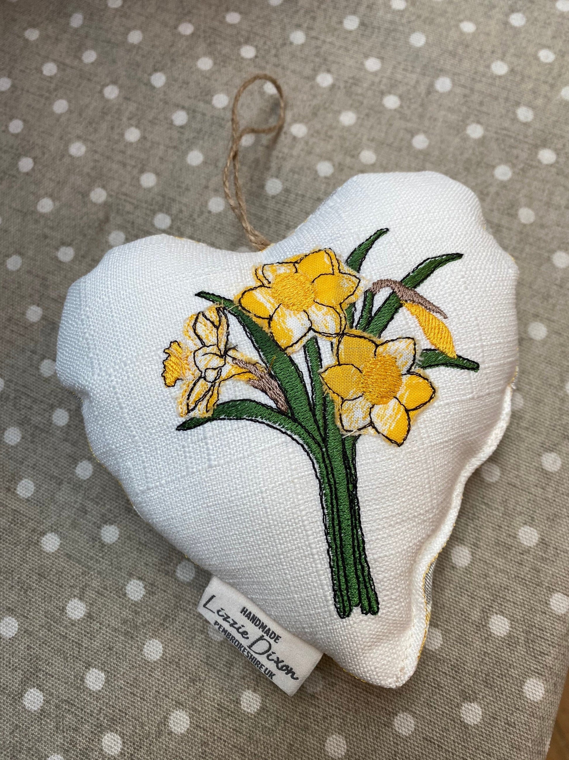 Daffodil Hanging Heart. Welsh gifts- Welsh keepsake embroidered hanging heart