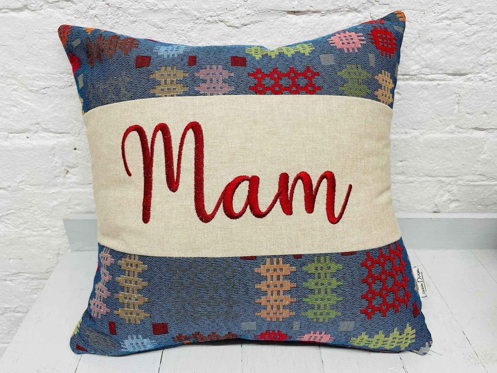 Mam Cushion , Welsh Mother&#39;s Day Gift, Mam Personalised Cushion, Gift for Mum. Gift for Mamgu, Personalised Mothers Gift - Welsh Blanket