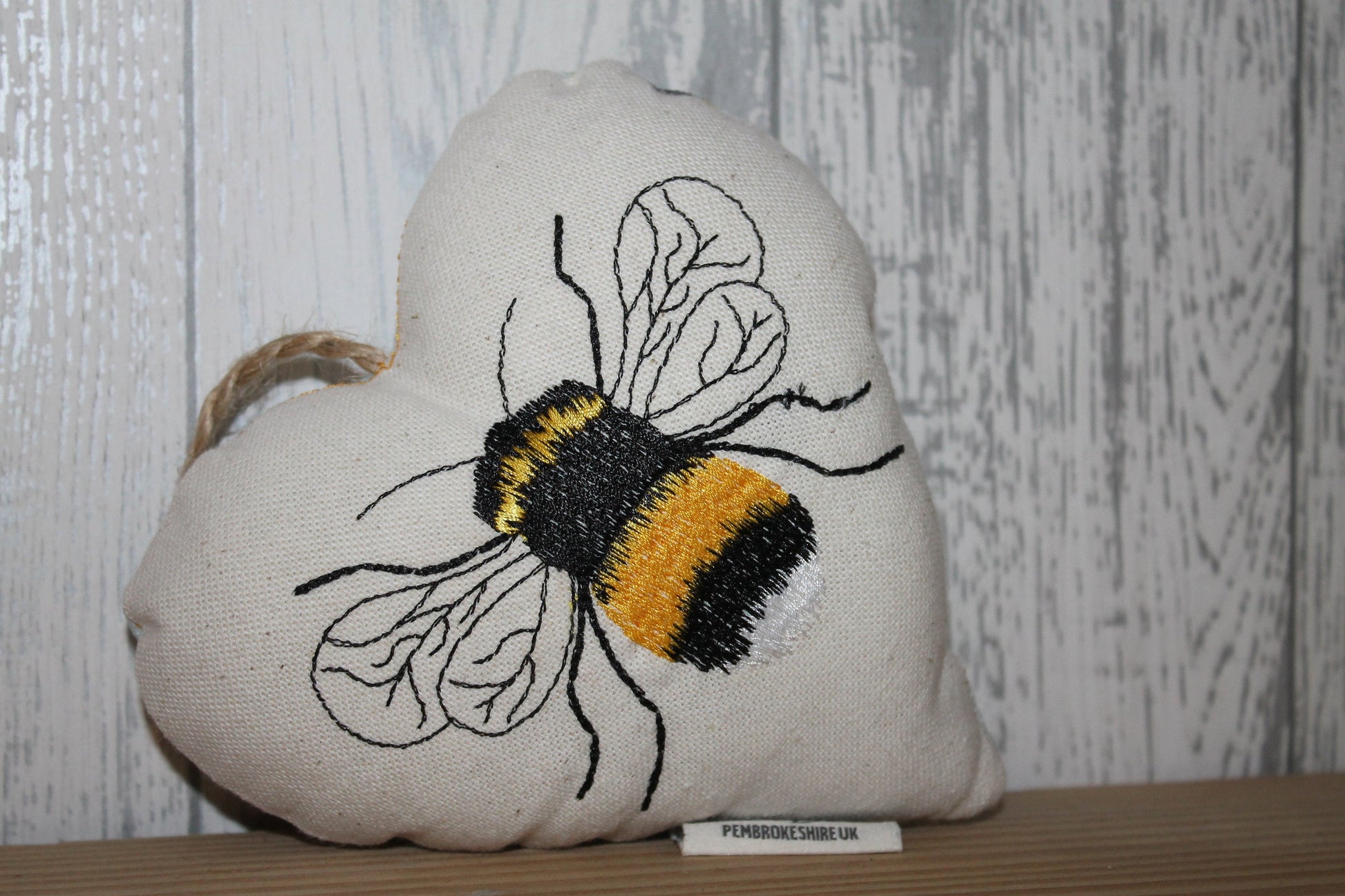 Bumble Bee Hanging Heart - Lizzie Dixon Designs