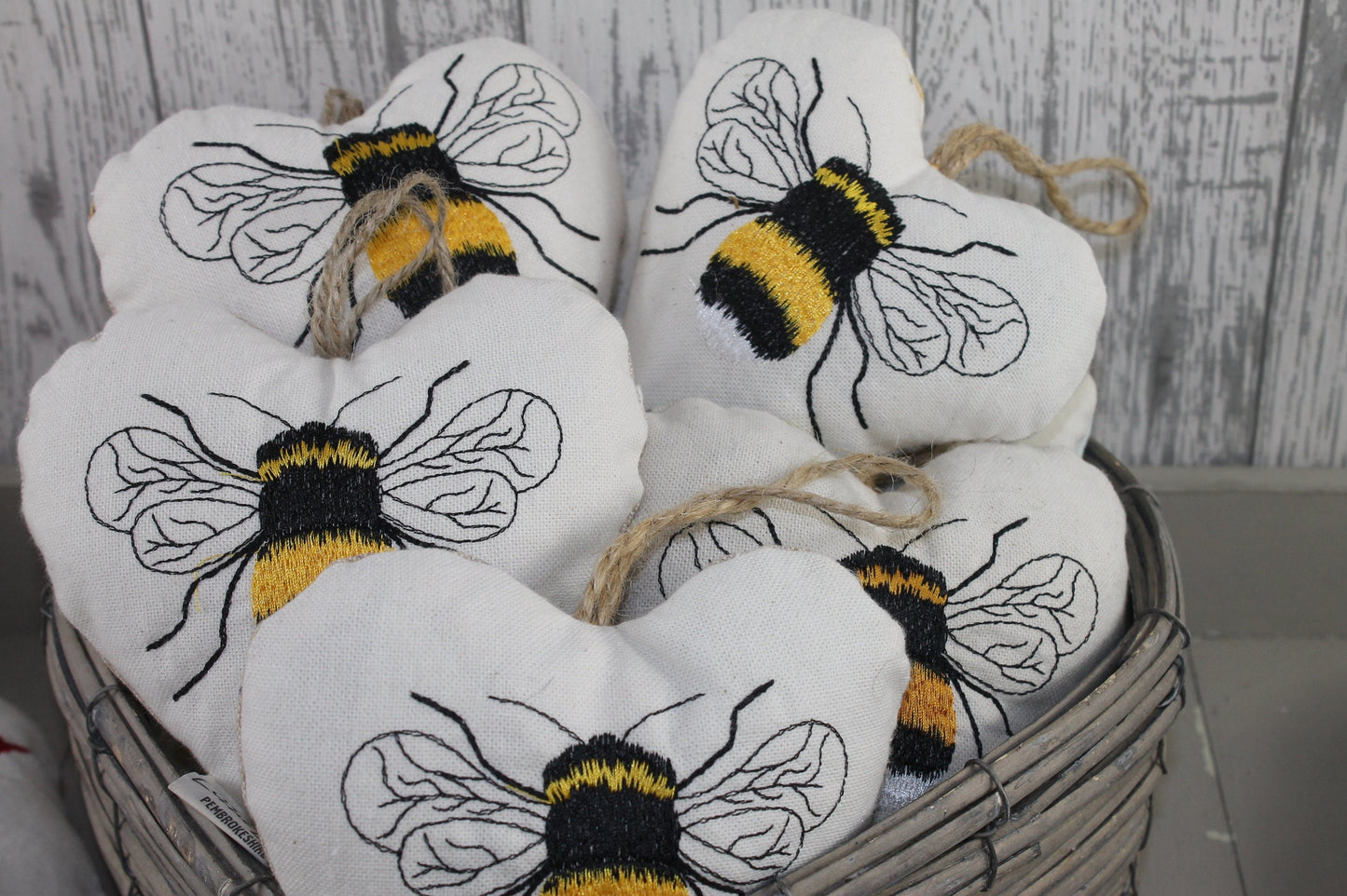 Bumble Bee Hanging Heart - Lizzie Dixon Designs