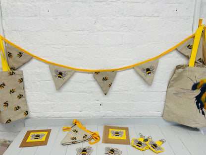 Bumble Bee Bunting
