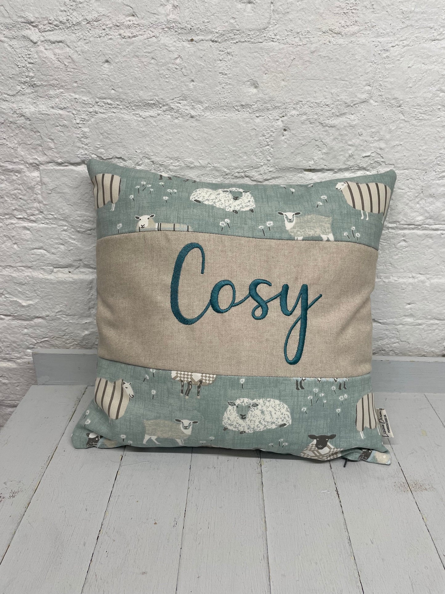 Cosy sheep decorative cushion- farm cushion, sheep 16” Square cushion , handmade Welsh sheep design , Cushion cover