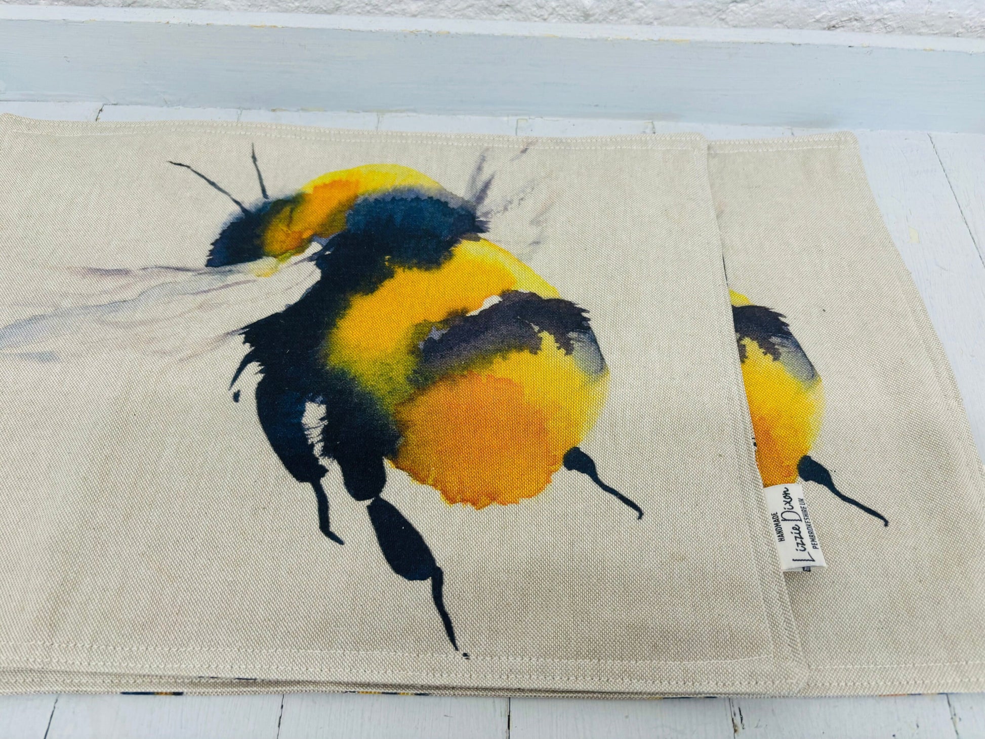 Bee Print fabric Placemat (set of2)