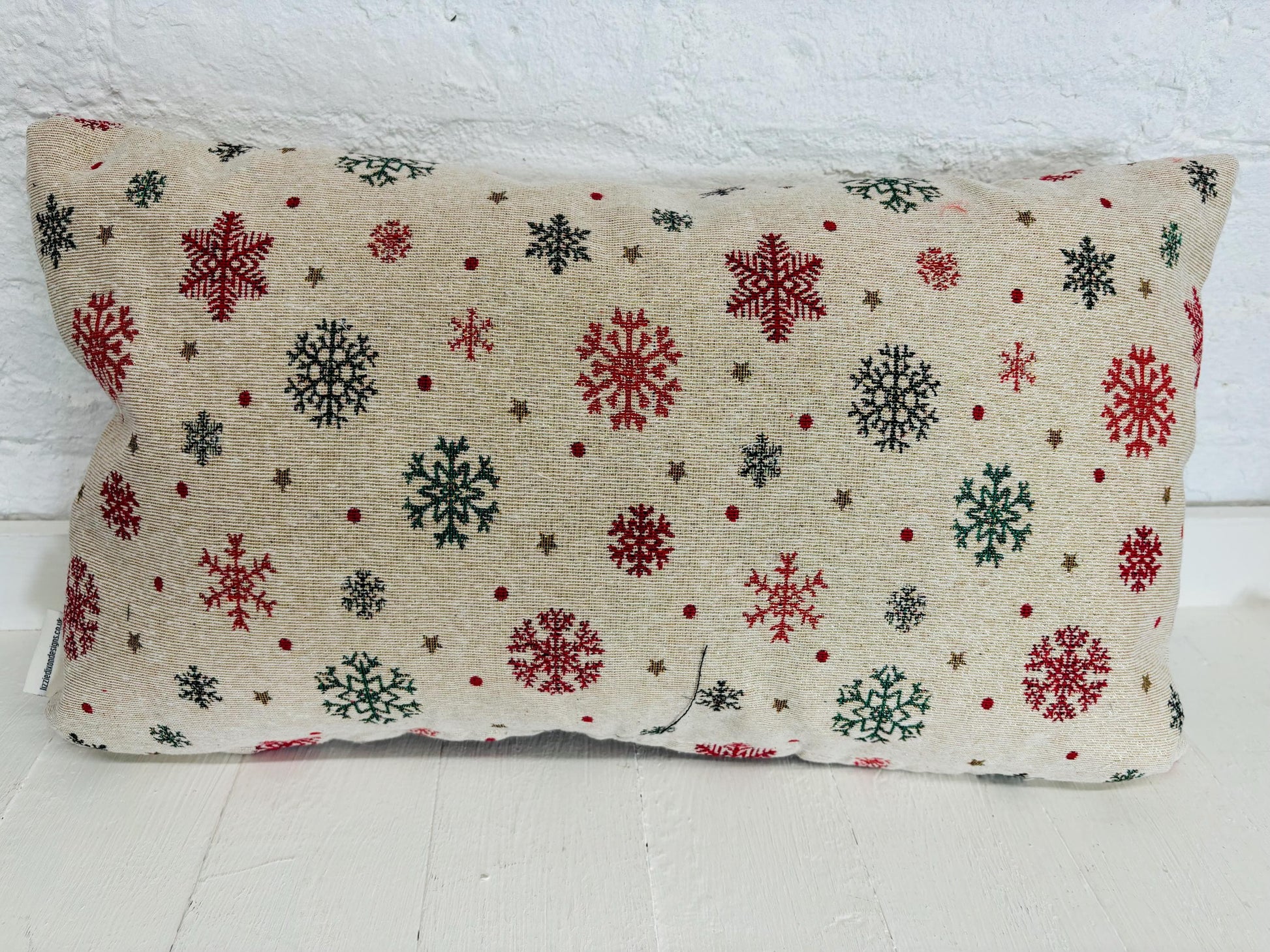 Christmas Robin ,fluffy Robin embroidered cushion Nadolig Llawen -Luxe Snowflake with Gold thread Tapestry