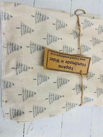 Christmas Napkins - Festive table-Christmas Trees, Handmade festive Napkins - Fabric Napkins