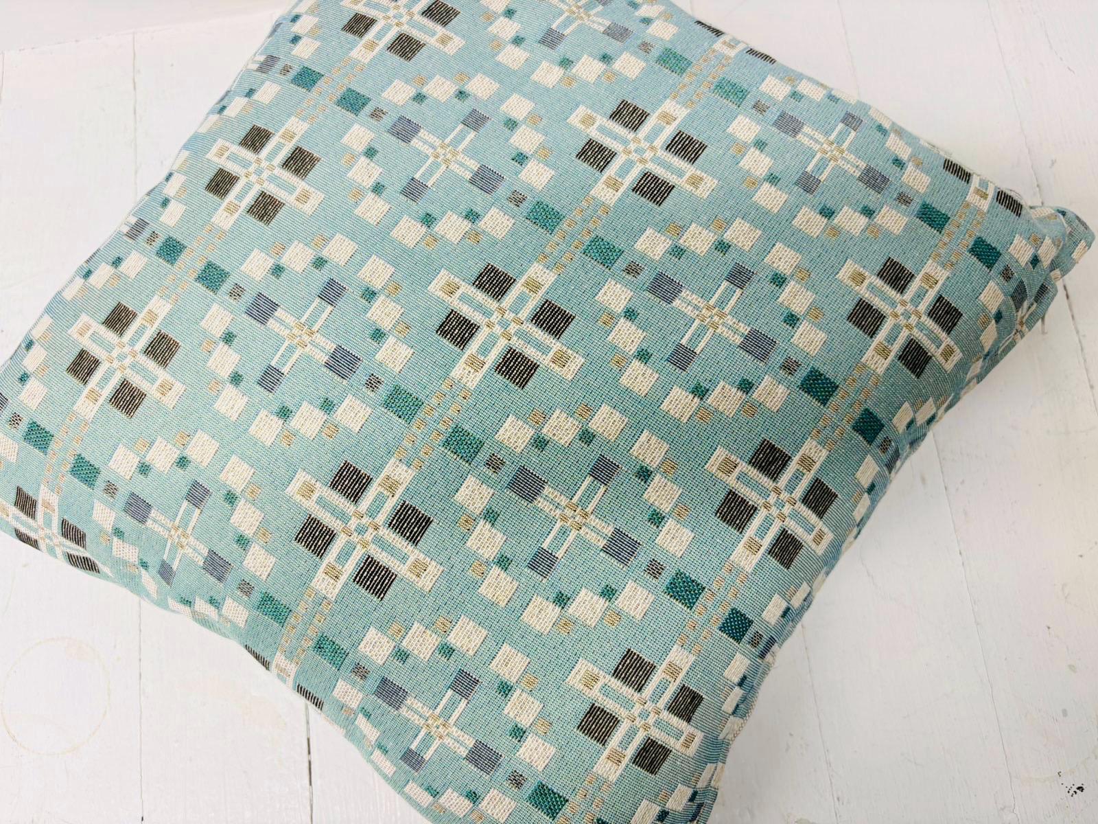 Cwtch Vintage Cross Welsh Blanket -Rectangle Cushion