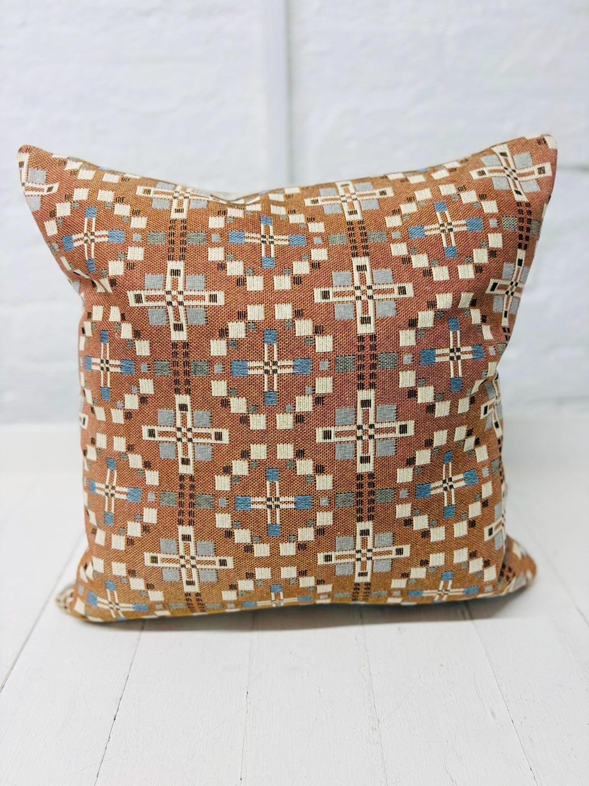 Cwtch Vintage Cross Welsh Blanket -Rectangle Cushion