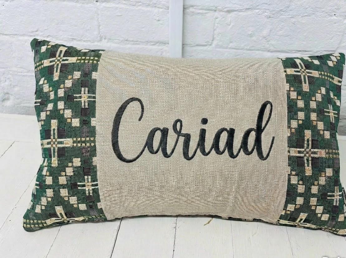 Cwtch Vintage Cross Welsh Blanket -Rectangle Cushion