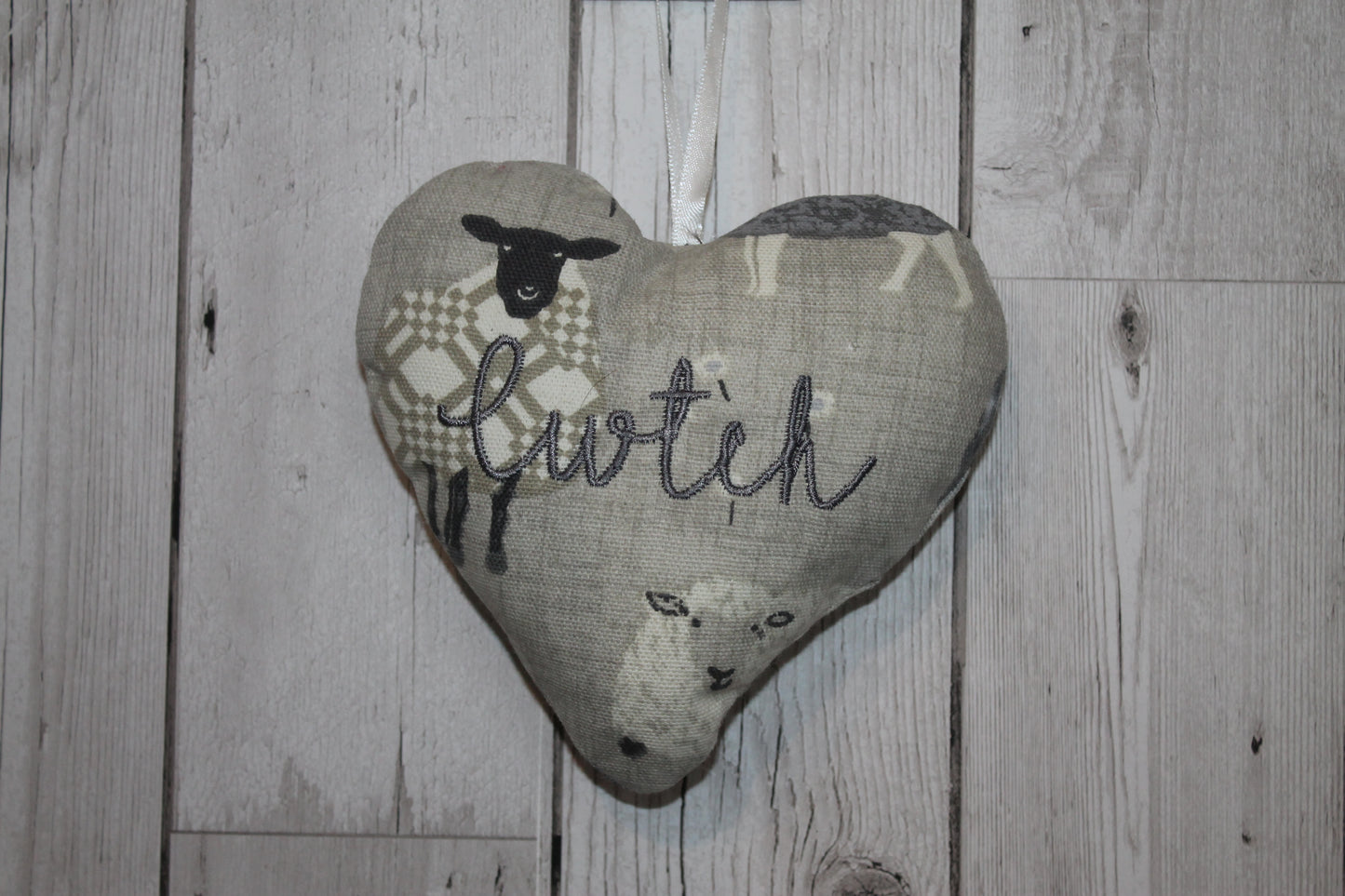 Cwtch Lavender Hanging Heart- Grey Sheep - Lizzie Dixon Designs