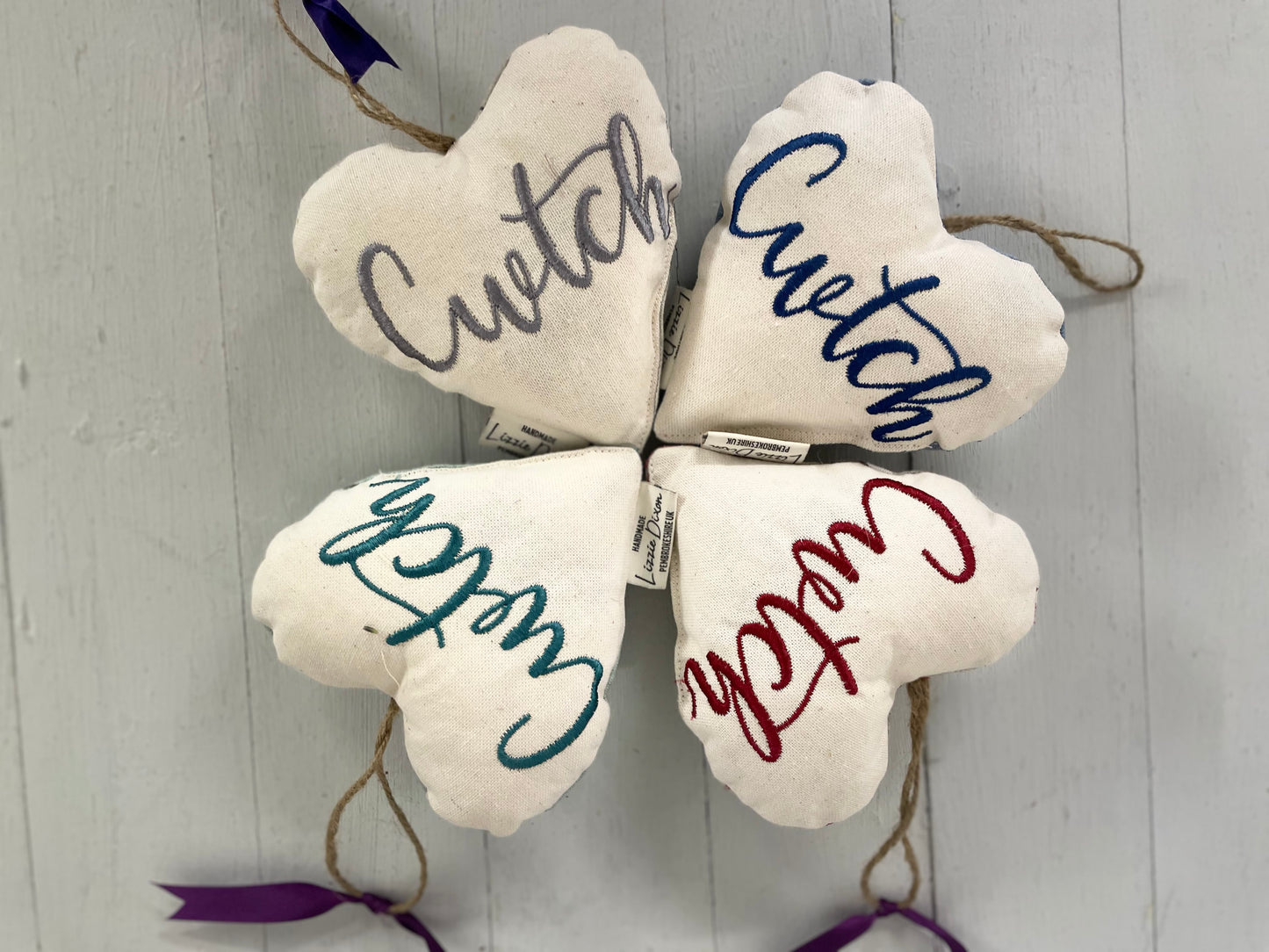 Sheep Cwtch Hanging Heart- with or without lavender