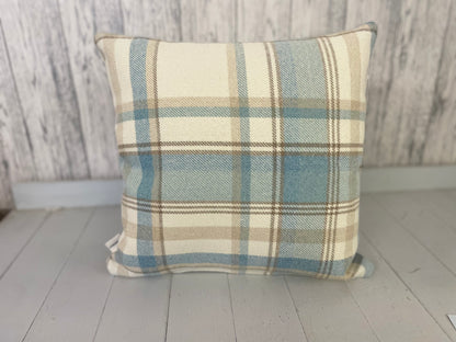 Cwtches and cuddles welsh quotes-16" wool touch fabric panel cushion-Choice of 4 Colours