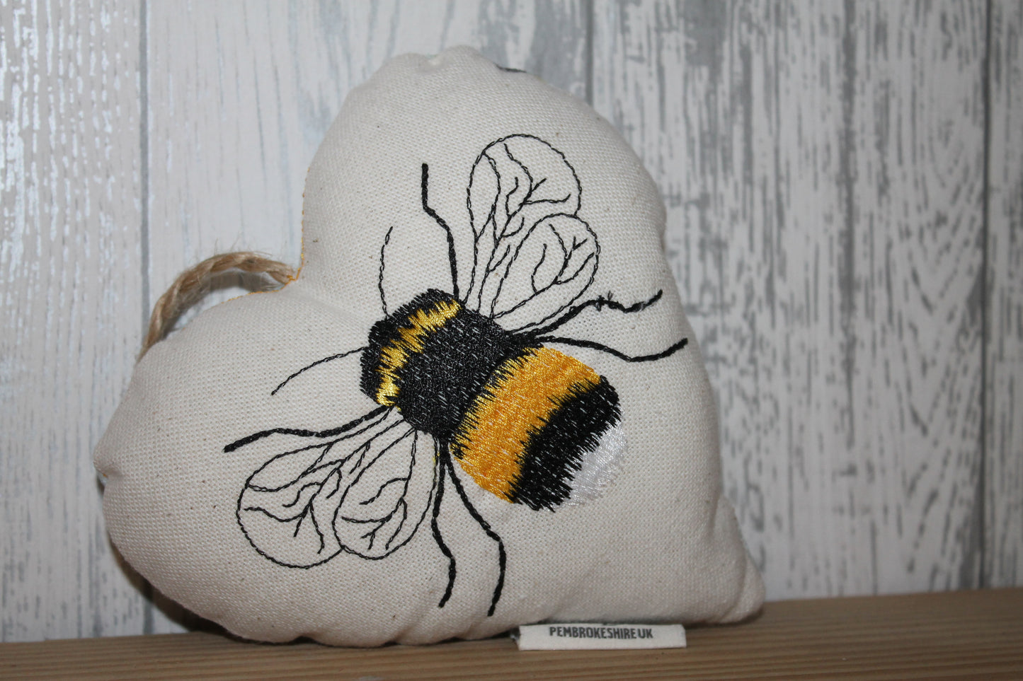 Bumble Bee Hanging Heart - Lizzie Dixon Designs