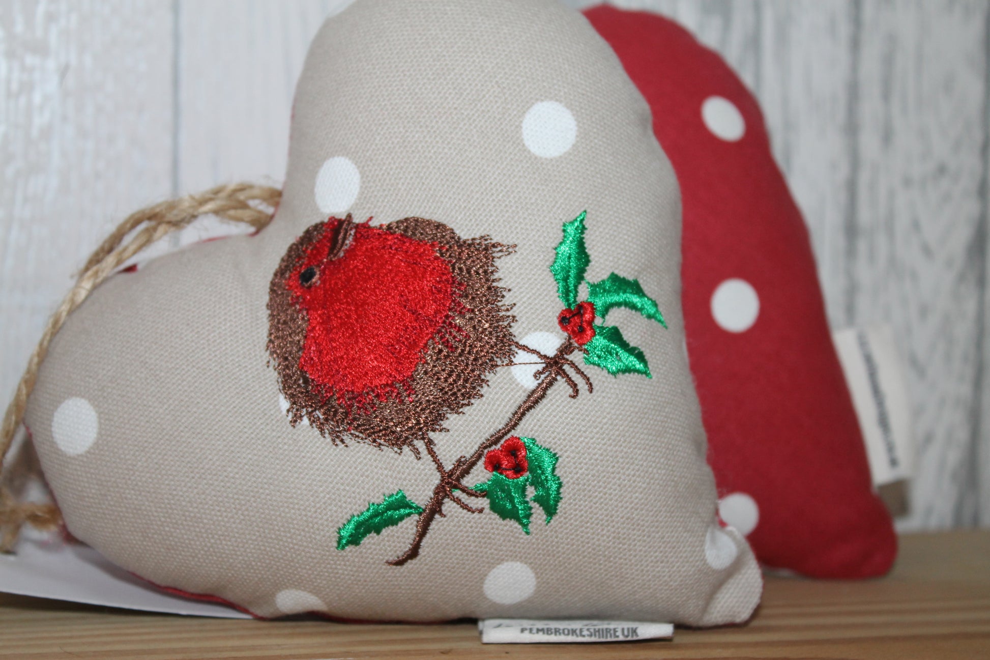 Christmas Robin Hanging Heart - Lizzie Dixon Designs