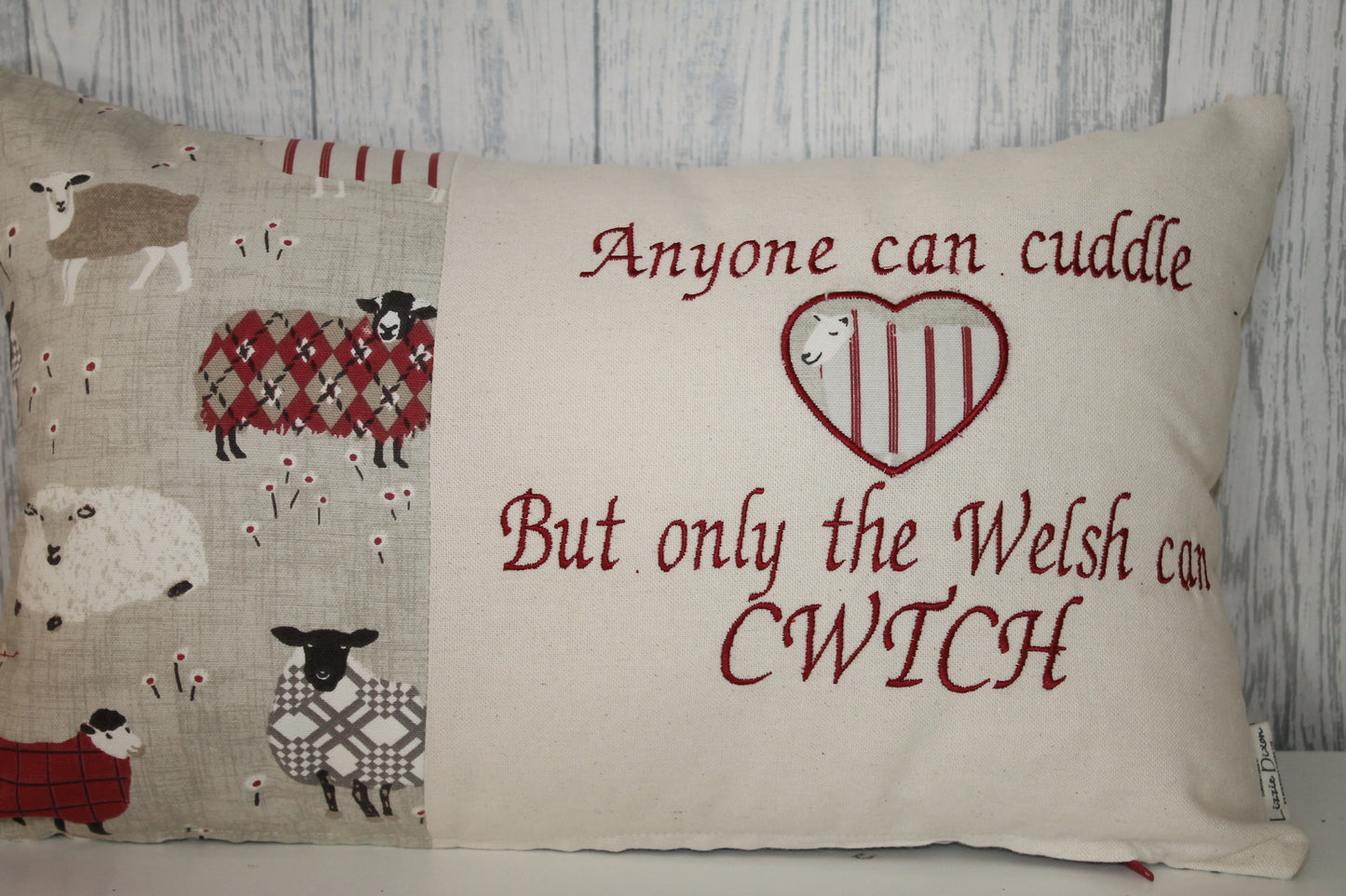 Sheep Design-Anyone can cuddle but only the Welsh can Cwtch