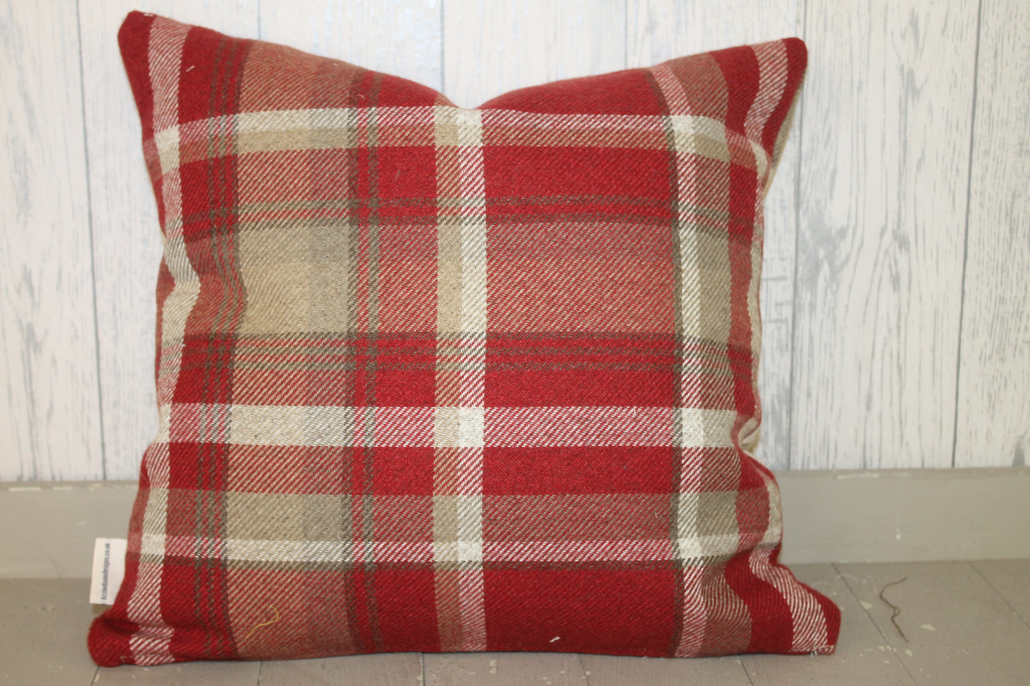 Cwtches and cuddles welsh quotes-16" wool touch fabric panel cushion-Choice of 4 Colours