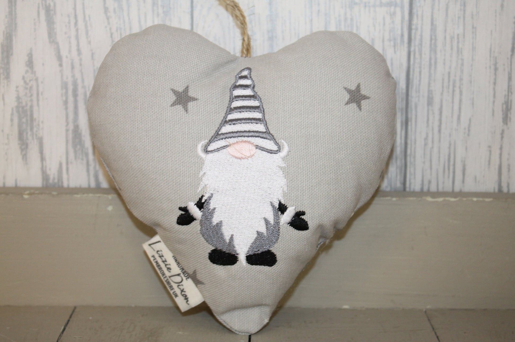 Christmas Gnome Hanging Heart-Festive Gnome hanging heart- Welsh Festive Gnome Nadolig Llawen -Christmas decorative Hanging Ornament