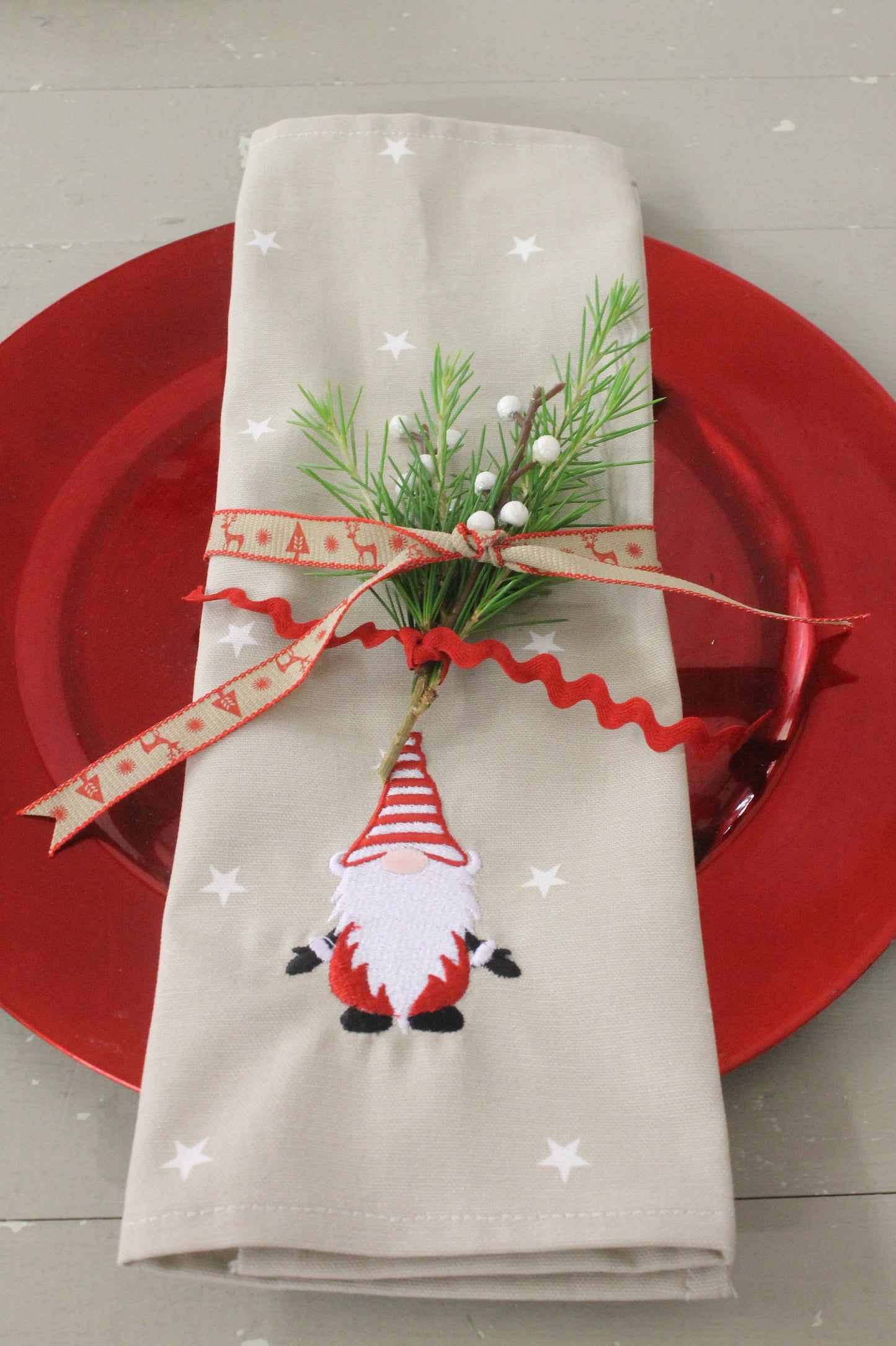Christmas Napkins - Festive table- Christmas Gnome Napkins -Handmade Christmas Gnome Napkins - Taupe Star Red Gnome Fabric Napkins